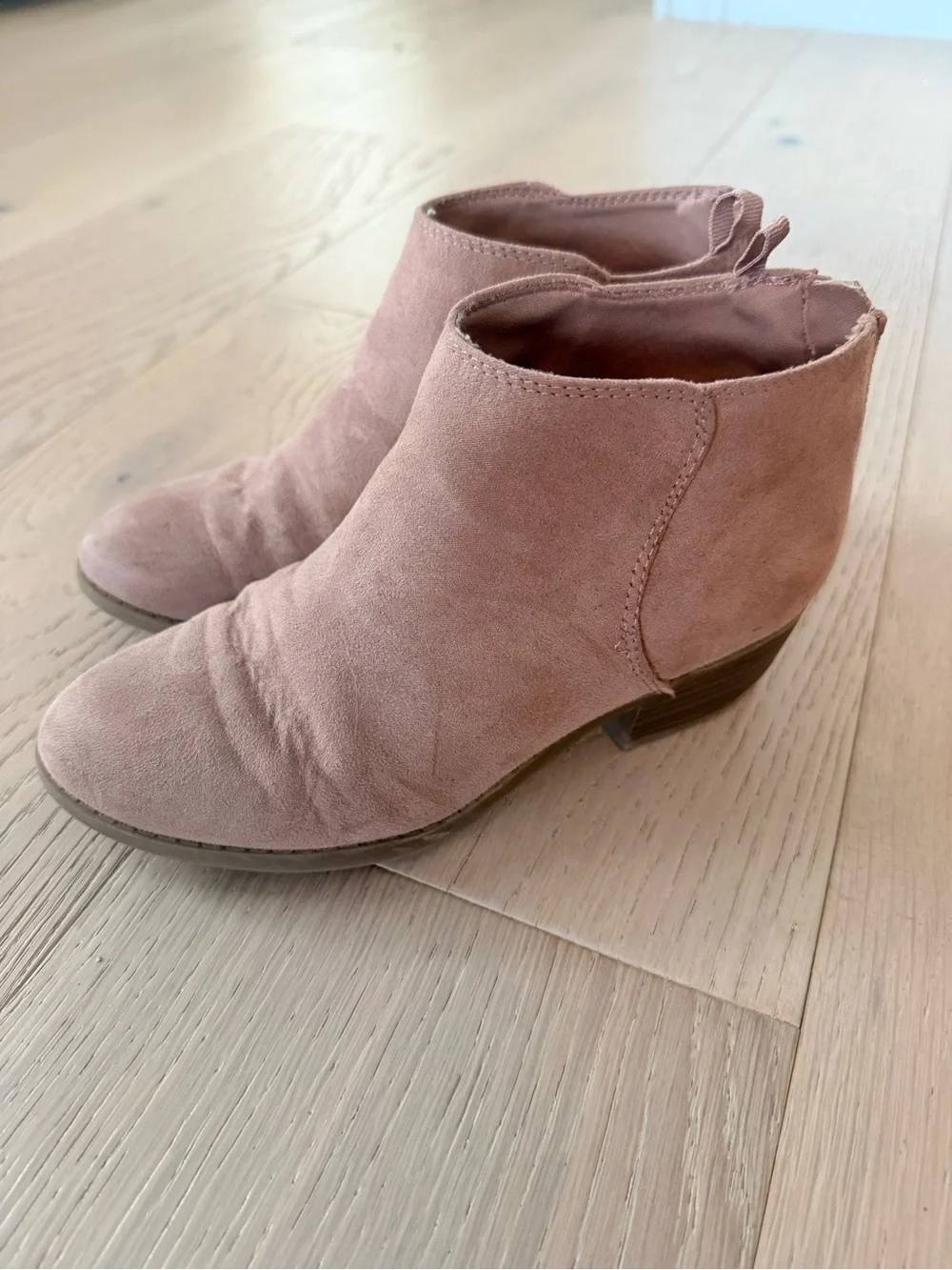 Old Navy Dusty Pink Kids Suede Ankle Boots